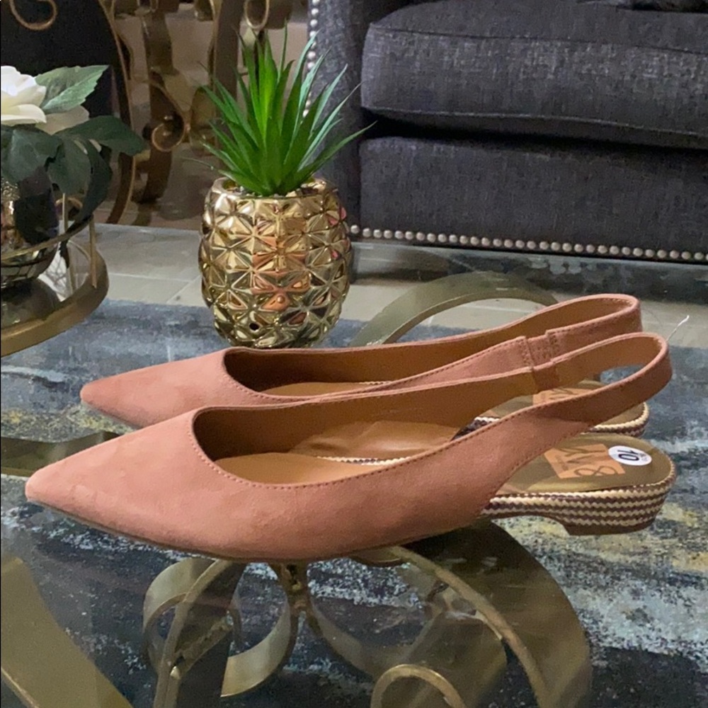 Woman sandals size 10